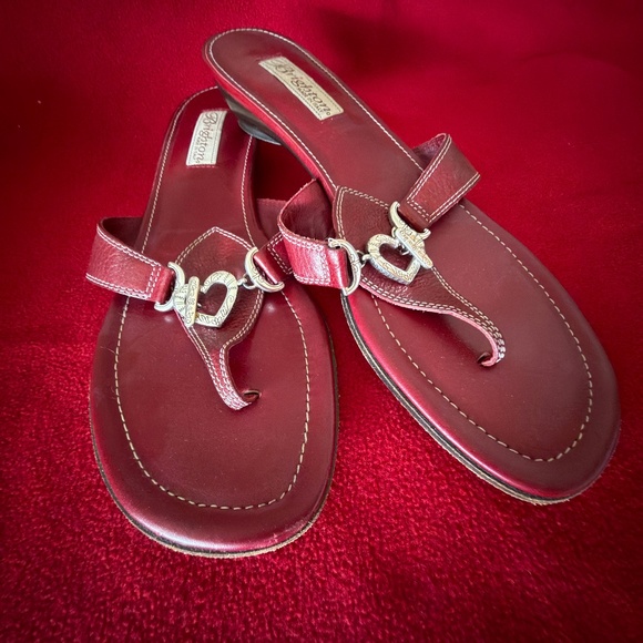 Red crock print leather sandals like new - Picture 1 of 2